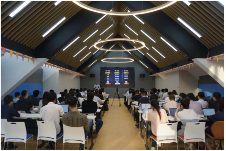 火！火！火！——“感動課堂”首秀告捷，喜迎開門紅?。。?>					</div>
					<div   id=